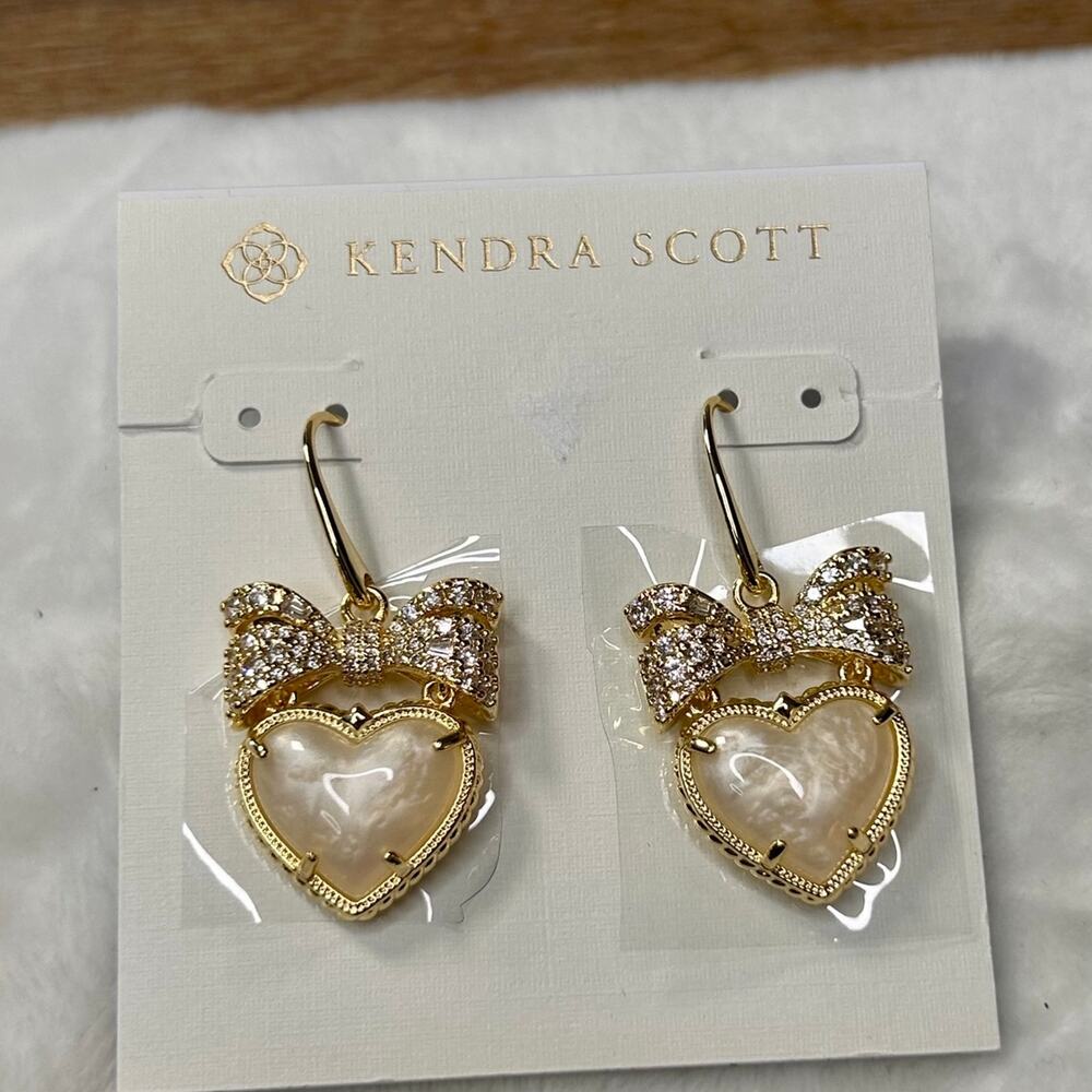 Kendra Scott Haisley Bow Heart Drop Earrings in Gold with Ivory Mother of Pearl